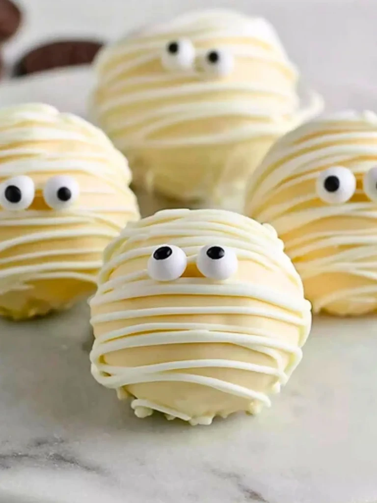 Mummy Oreo Balls (1)