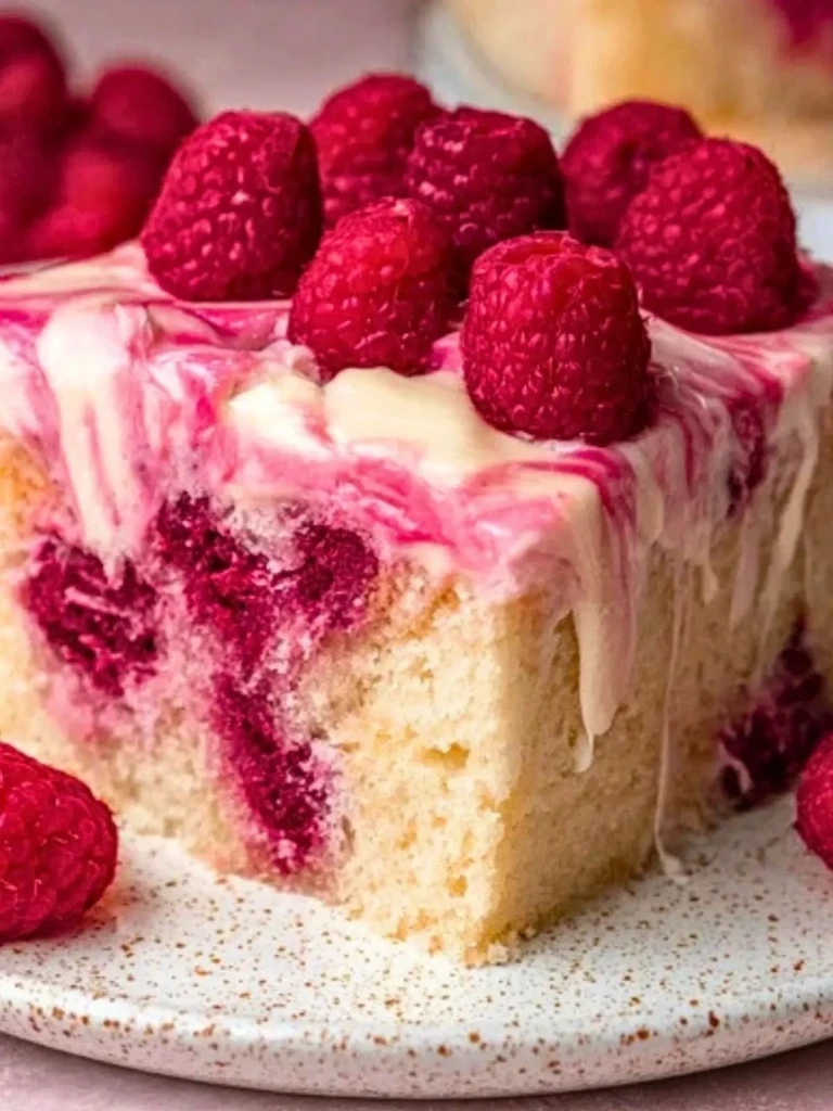 White Chocolate Raspberry Cake (1)