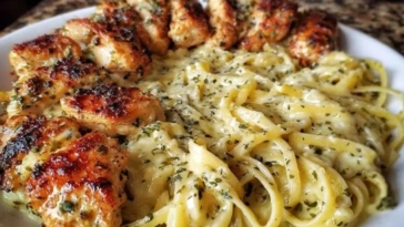 Cheesy Alfredo Linguine with Golden Garlic Butter Chicken in Creamy Sauce 1