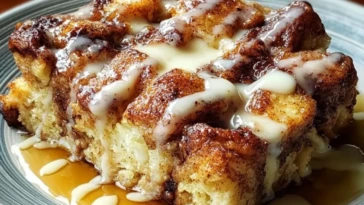 Cinnamon Roll Bread Pudding