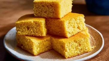 Classic Southern Cornbread