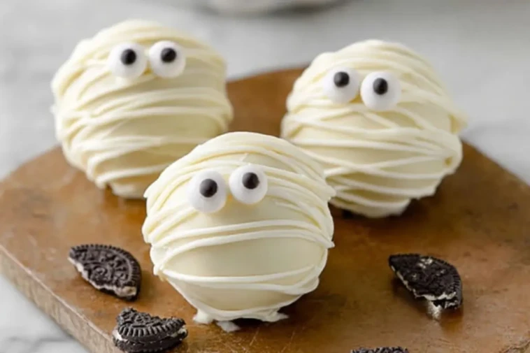 Mummy Oreo Balls