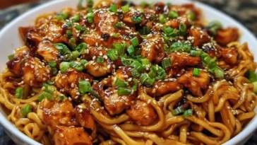 Sticky Garlic Chicken Noodles