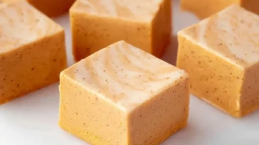 White Chocolate Pumpkin Fudge